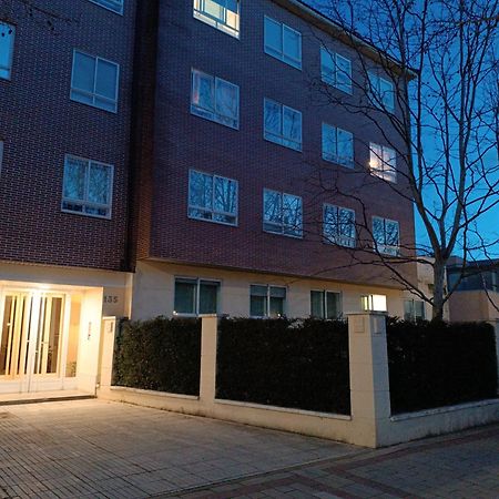 Apartamentos Go Covaresa Parking Gratuito Bajo Disponibilidad Вальядолід Екстер'єр фото