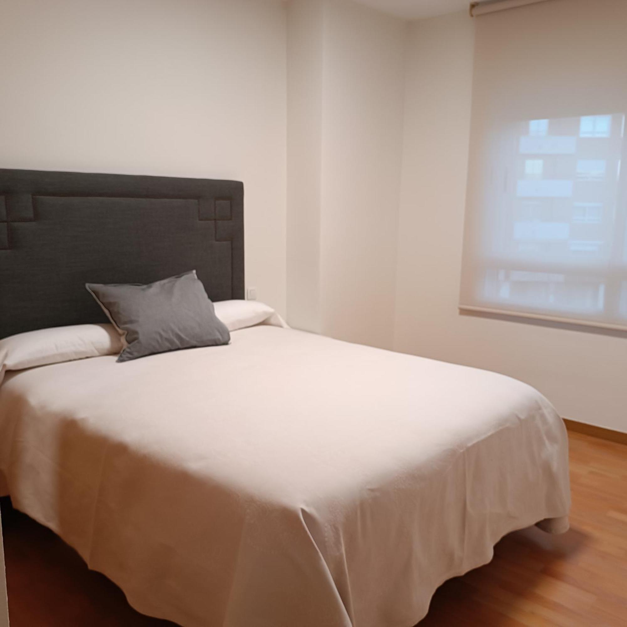 Apartamentos Go Covaresa Parking Gratuito Bajo Disponibilidad Вальядолід Екстер'єр фото