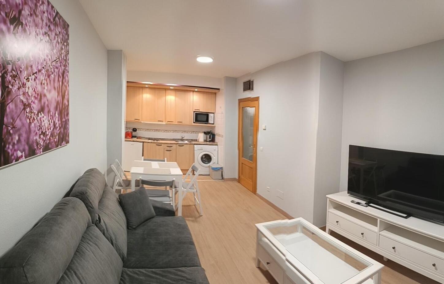 Apartamentos Go Covaresa Parking Gratuito Bajo Disponibilidad Вальядолід Екстер'єр фото