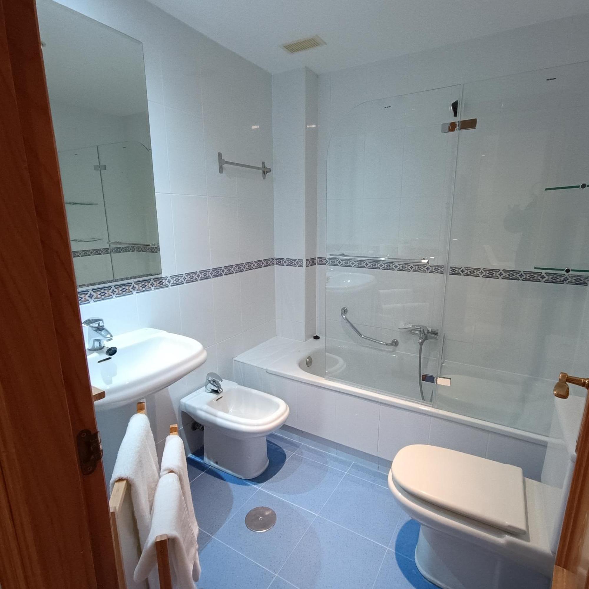Apartamentos Go Covaresa Parking Gratuito Bajo Disponibilidad Вальядолід Екстер'єр фото